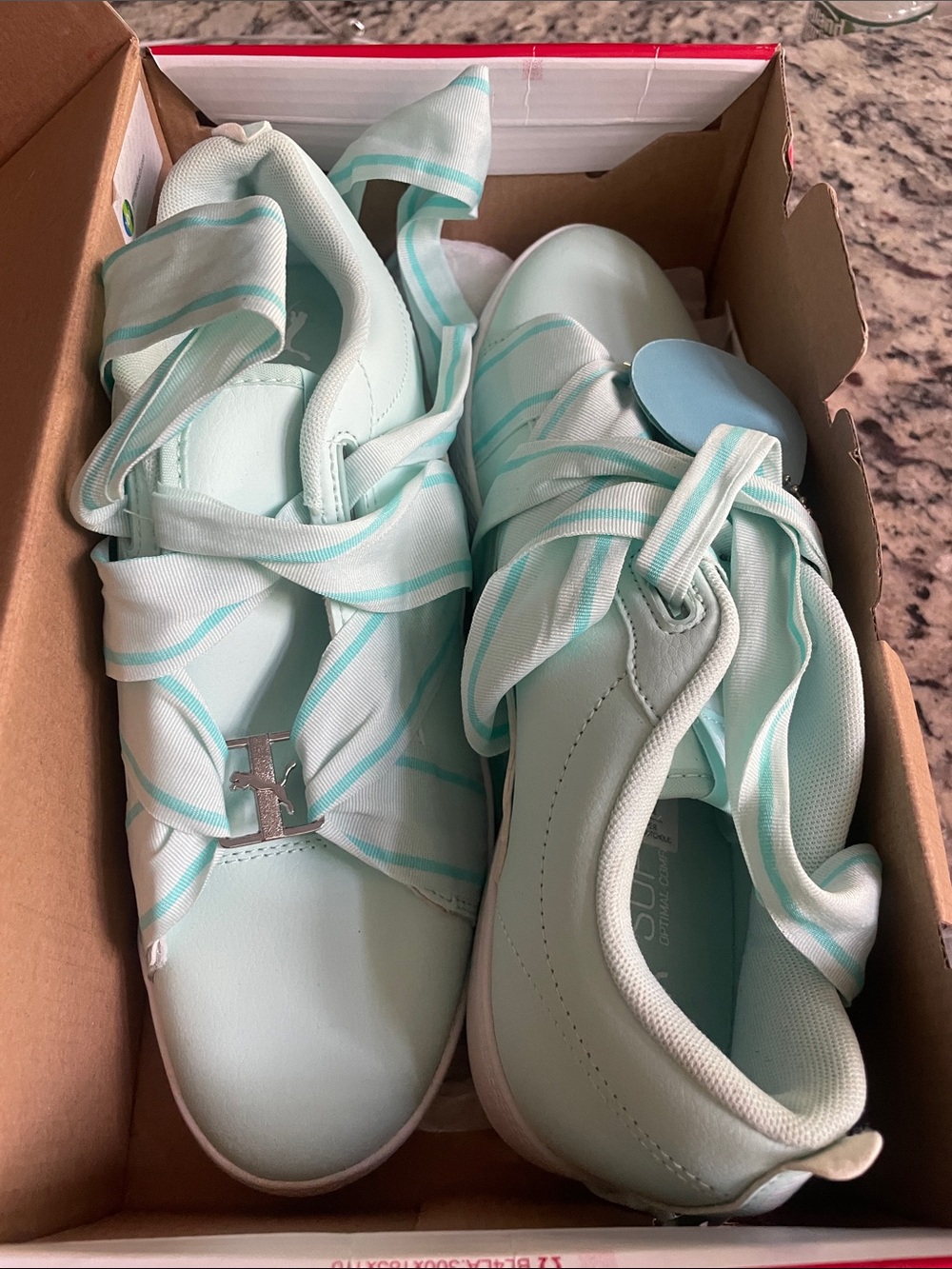 PUMA Smash Women's Buckle Shoes fashion Sneakers new size 9.5 us - Picture 6 of 9